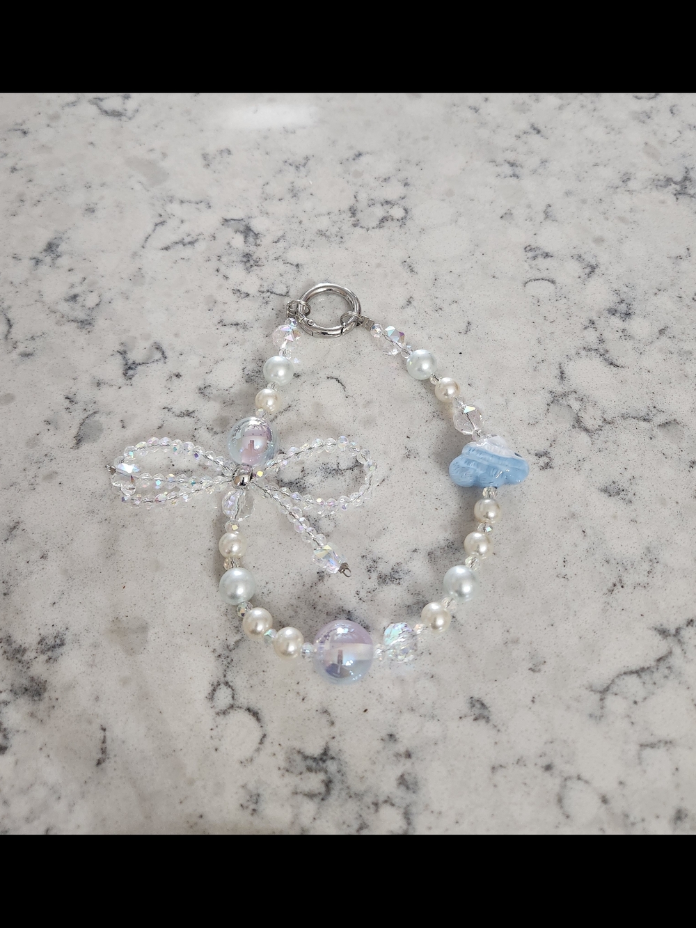 NEW!! Pearl & Bow With Cloud Keychain